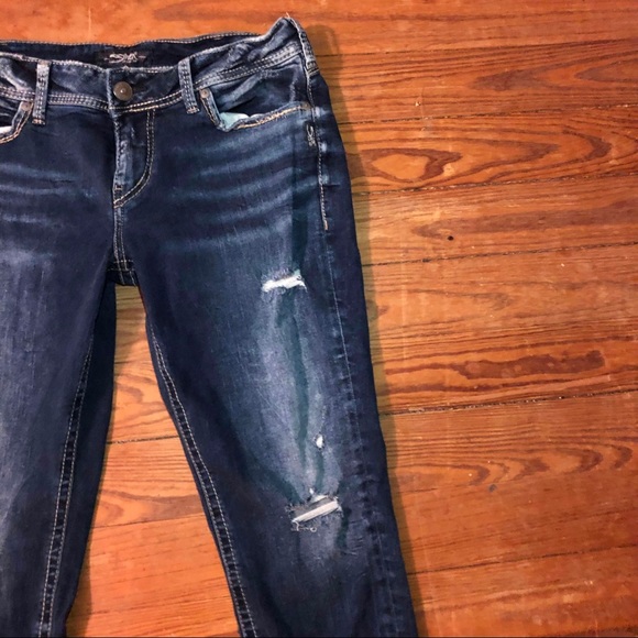 Silver Capris - Picture 2 of 8